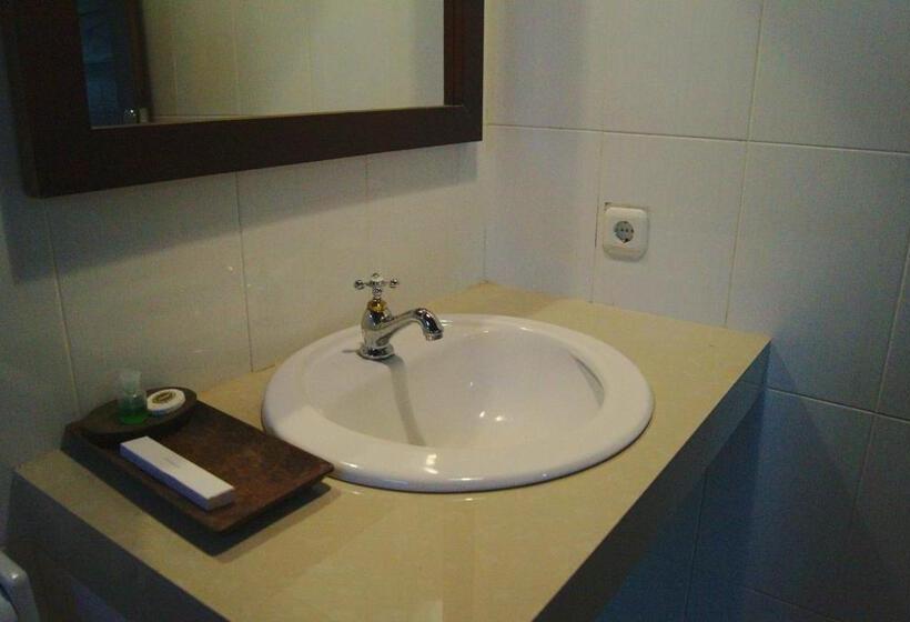 חדר סטנדרט פנימי, Ghamed Sari