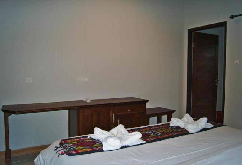 Pokój Standard Wewnętrzny, Ghamed Sari