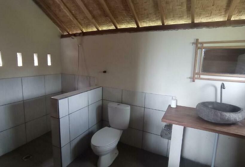 Deluxe Rum, Hakiki Inn Bungalows