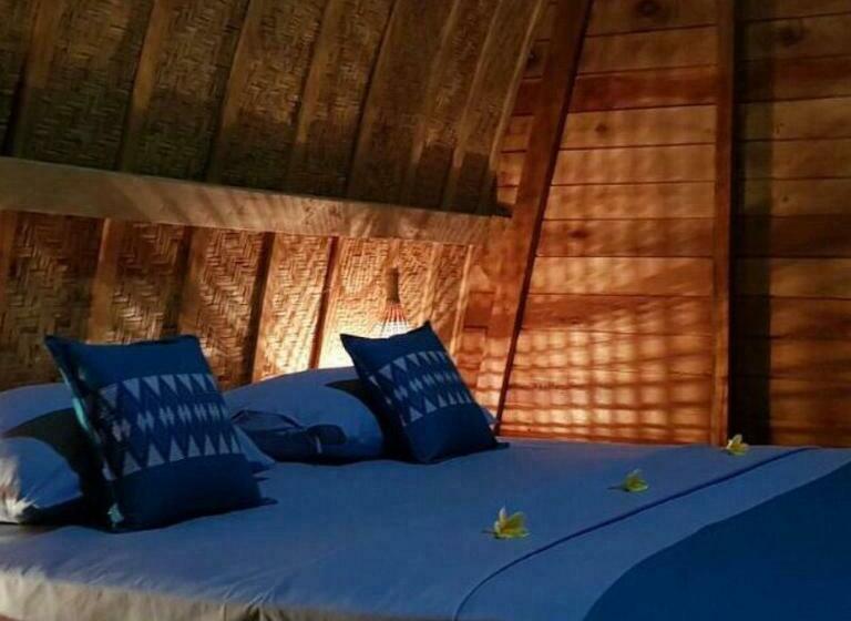 Deluxe Rum, Hakiki Inn Bungalows