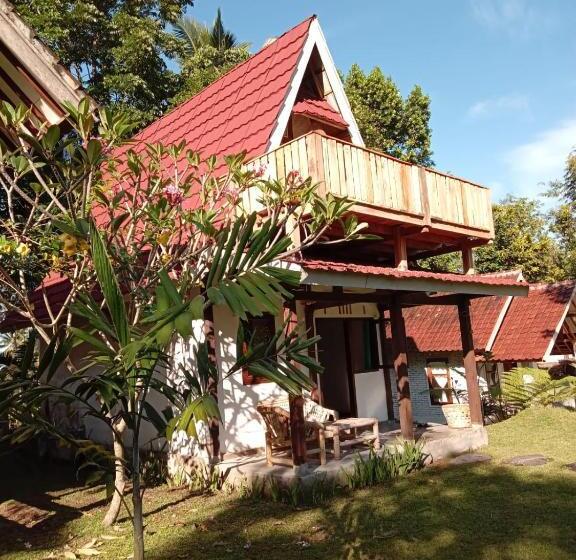 Deluxe Rum, Hakiki Inn Bungalows