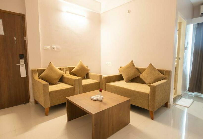 جناح, Royal Residency