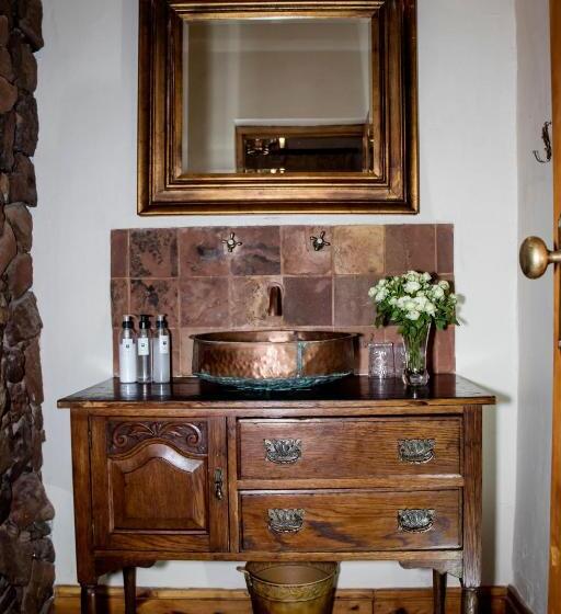 غرفة قياسية, The Vale Karoo Farm