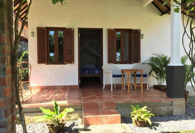 スタンダードバンガロー, Bukit Asri Lodge