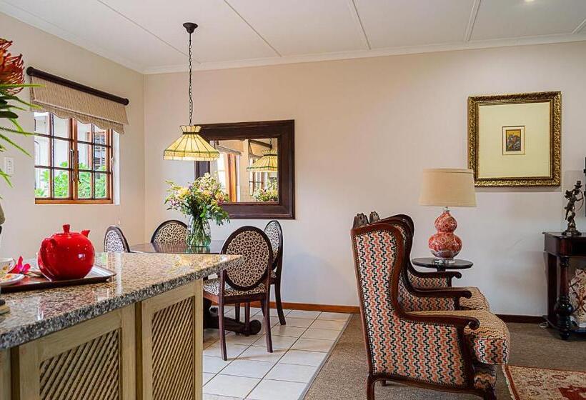 קוטג' דלוקס, Glen Ormond Country House