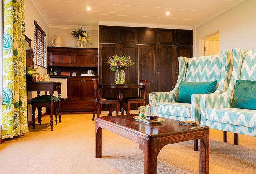 מיטת קינג בסוויטה, Glen Ormond Country House