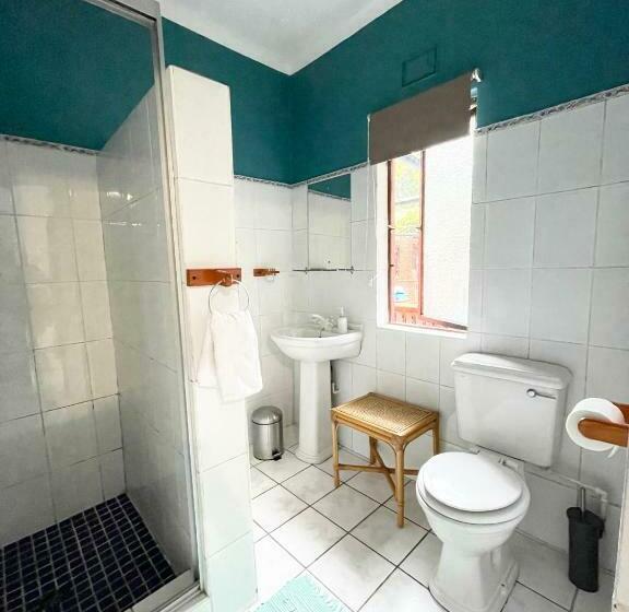 Номер Стандарт Вид на Бассейн, Positano Lodge