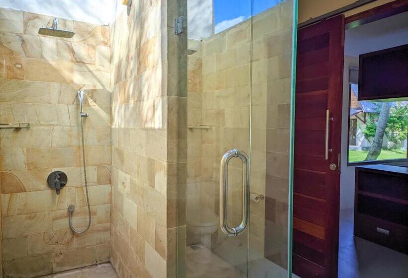 סוויטה, The Club Villas Lombok