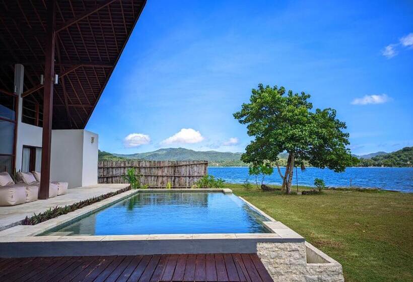 וילה עם חדר שינה אחד ובריכת שחיה, The Club Villas Lombok