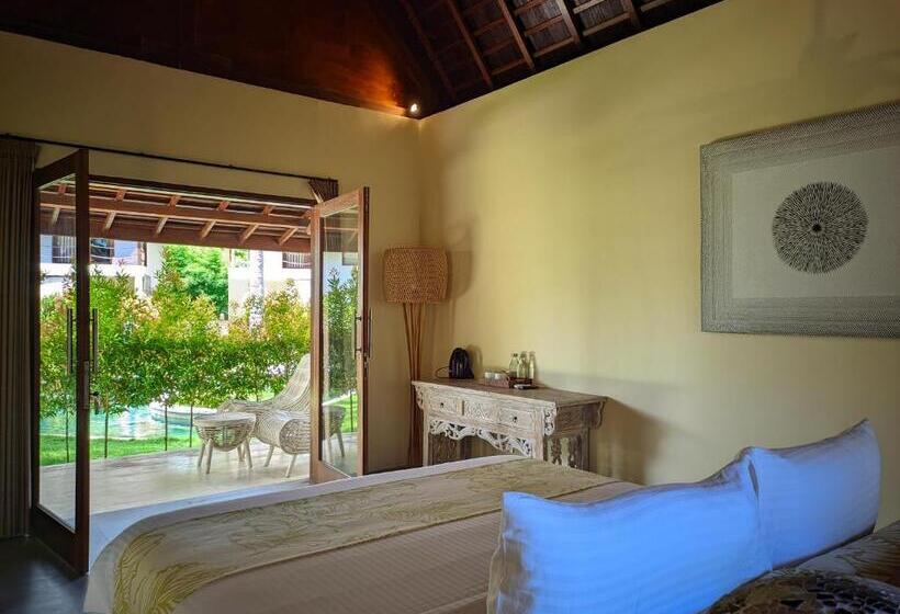 Люкс Повышенной Комфортности, The Club Villas Lombok