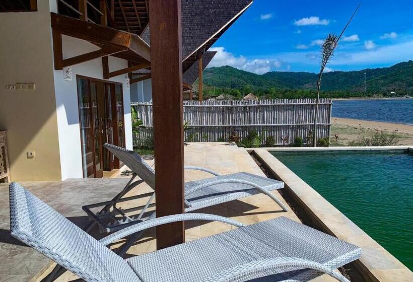 וילה עם חדר שינה אחד ובריכת שחיה, The Club Villas Lombok