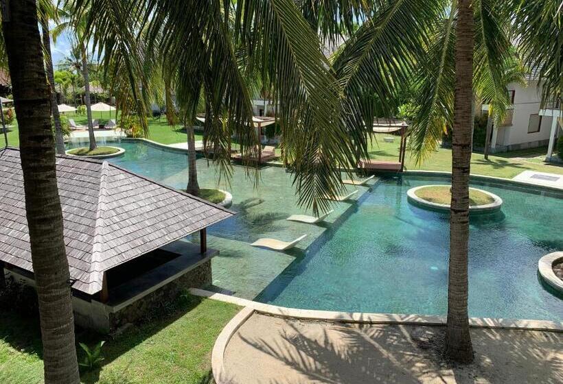 וילה בת 2 חדרי שינה, The Club Villas Lombok