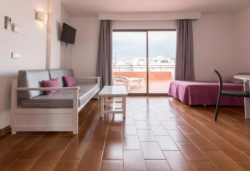 آپارتمان 1 خوابه با تراس, Apartamentos Orosol 2 By Typic Hotels