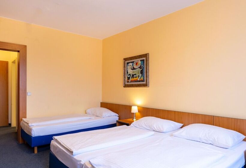 اتاق استاندارد, Good Morning + Berlin City East