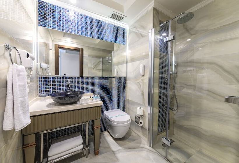 غرفة عائلية, Grand Yavuz Hotel Sultanahmet