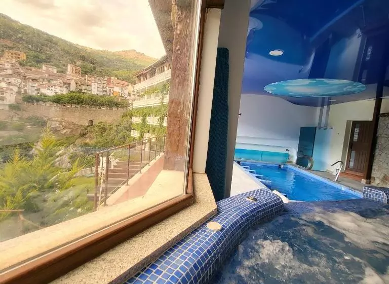 キングサイズベッドのデラックススイート, Hostal El Cerro  Only Adults
