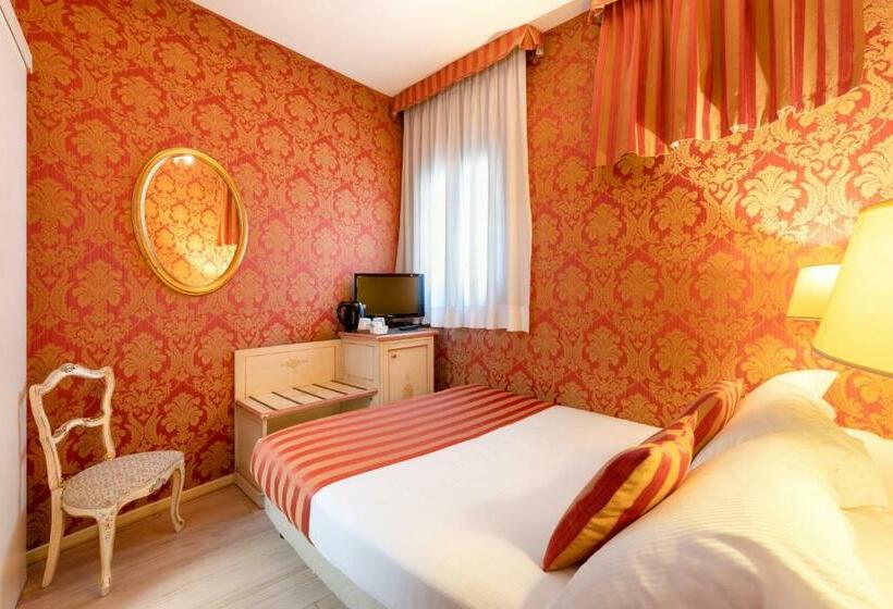 اتاق استاندارد, San Giorgio