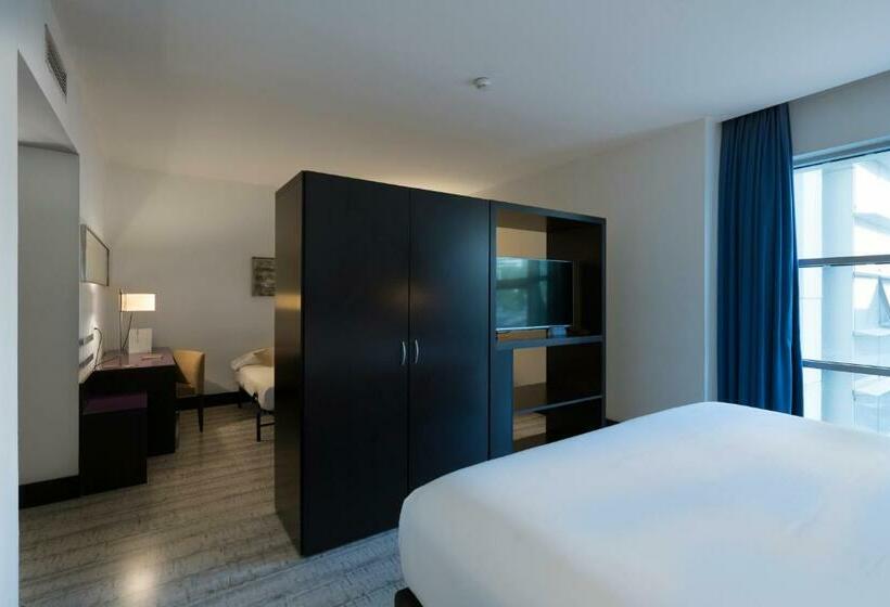 اتاق خانوادگی, Vincci Maritimo