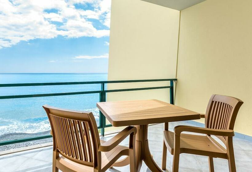 Люкс, Pestana Ocean Bay Resort