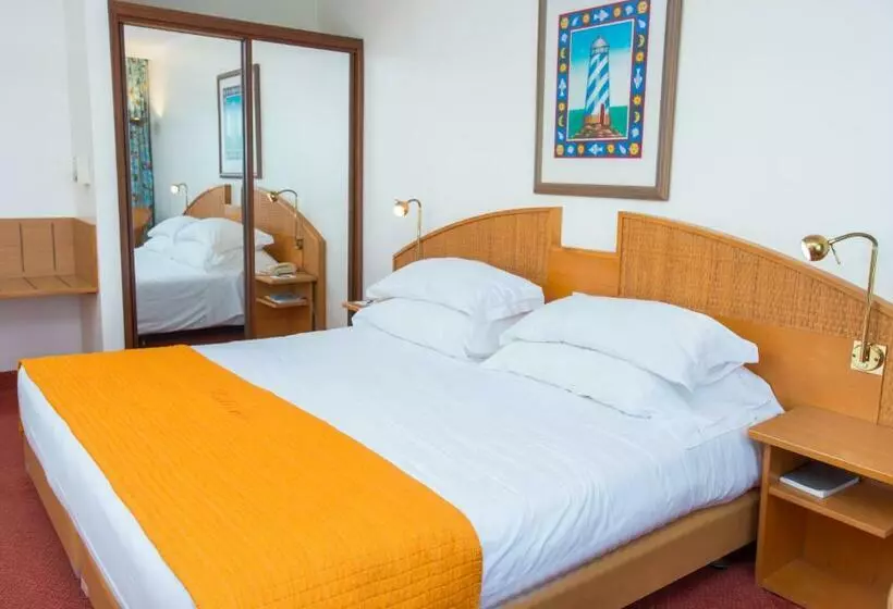 クラシックスタジオ, Pestana Ocean Bay Resort