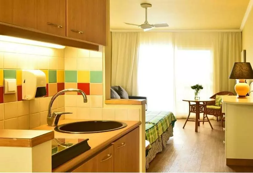 プレミアムスタジオ, Pestana Ocean Bay Resort