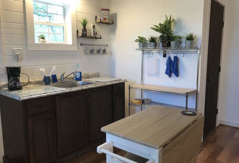 Хижина Deluxe, Night Bird Ranch