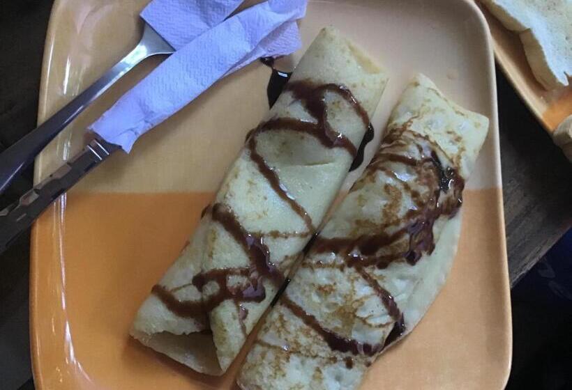 اتاق استاندارد چهار تخته, Ferranco Tourist Inn