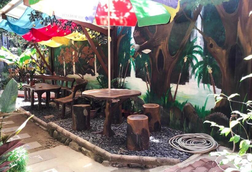 اتاق استاندارد چهار تخته, Ferranco Tourist Inn