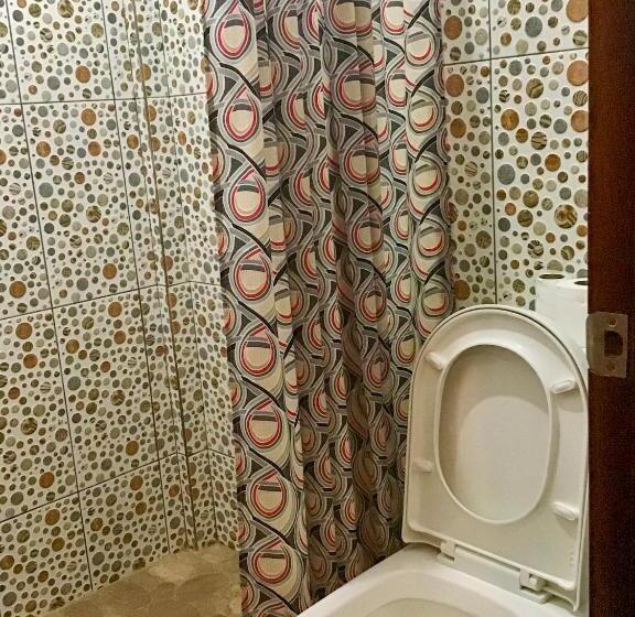 اتاق استاندارد چهار تخته, Ferranco Tourist Inn