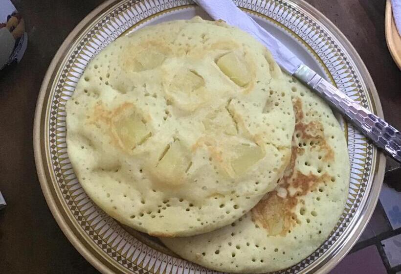 اتاق خانوادگی, Ferranco Tourist Inn