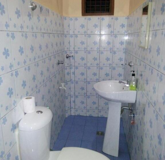 اتاق اکونومی با حمام مشترک, Ferranco Tourist Inn