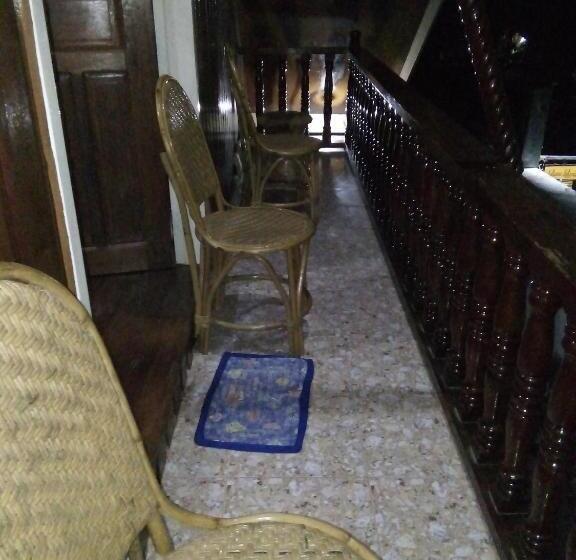 اتاق اکونومی با حمام مشترک, Ferranco Tourist Inn