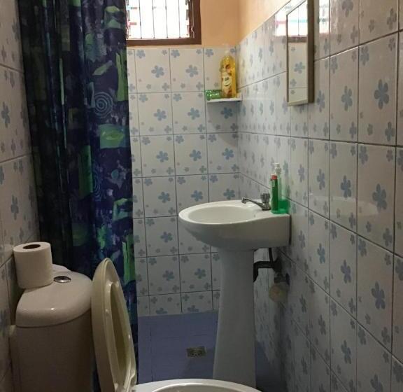 اتاق اکونومی یک تخته, Ferranco Tourist Inn