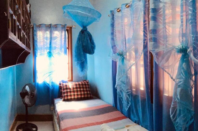 اتاق اکونومی یک تخته, Ferranco Tourist Inn
