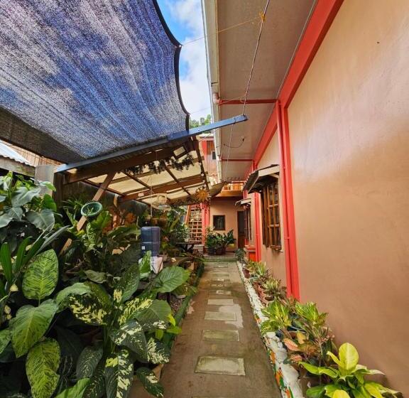 اتاق استاندارد چهار تخته, Ferranco Tourist Inn