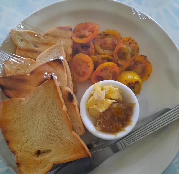 اتاق استاندارد چهار تخته, Ferranco Tourist Inn