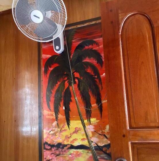 اتاق اکونومی یک تخته, Ferranco Tourist Inn