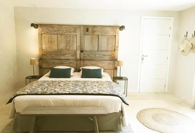 اتاق لوکس, Bastide Nomade Guest House