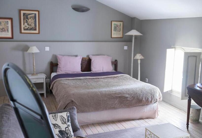 标准间, Domaine Castell De Blés