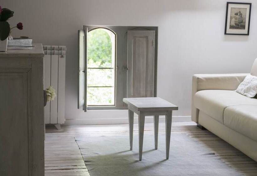 四人标准间, Domaine Castell De Blés