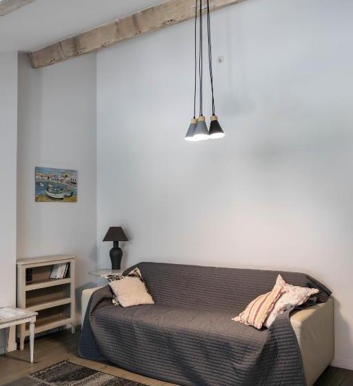 套房, Domaine Castell De Blés