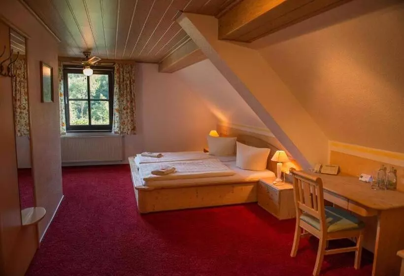 コンフォートルーム, Flair Waldhotel Mellestollen