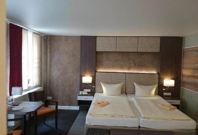 Полулюкс, Flair Waldhotel Mellestollen