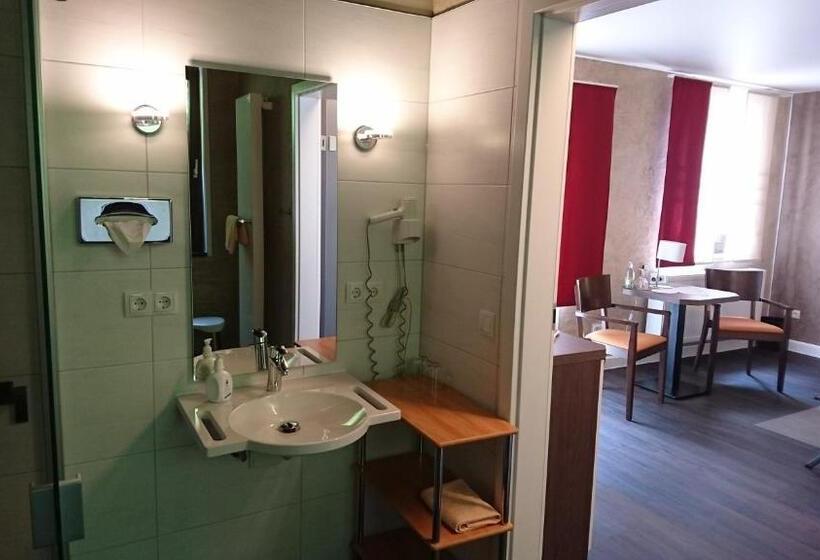 주니어 스위트, Flair Waldhotel Mellestollen