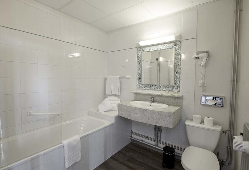 Номер Superior, Hôtel De France   Beaune