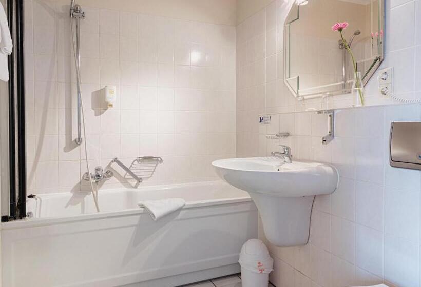 スタンダードルーム, Dom