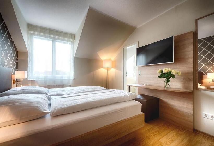 コンフォートルーム, Dom