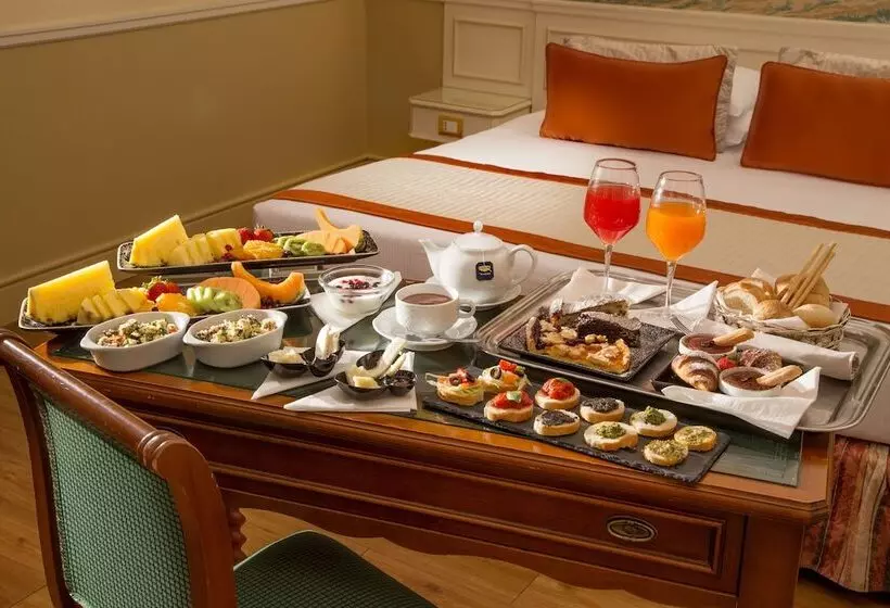 デラックスルーム, Donna Laura Palace By Omnia Hotels