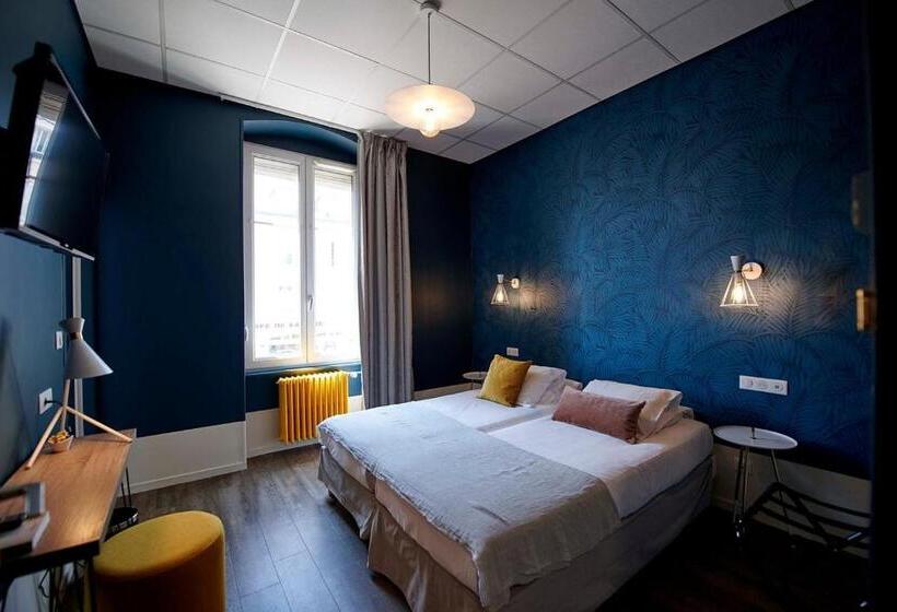 Номер Superior, Hôtel De France   Beaune
