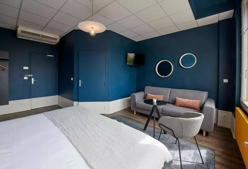 スタンダード４人部屋, Hôtel De France   Beaune